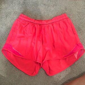 Lululemon Hotty Toddy Shorts coral size 6